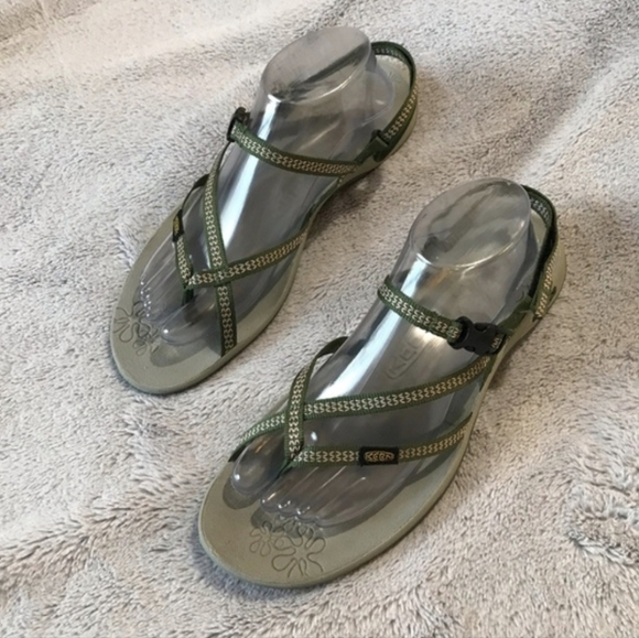 Keen Womens Strappy Outdoor hiking Sandals shoes sz 8.5 - Picture 2 of 9